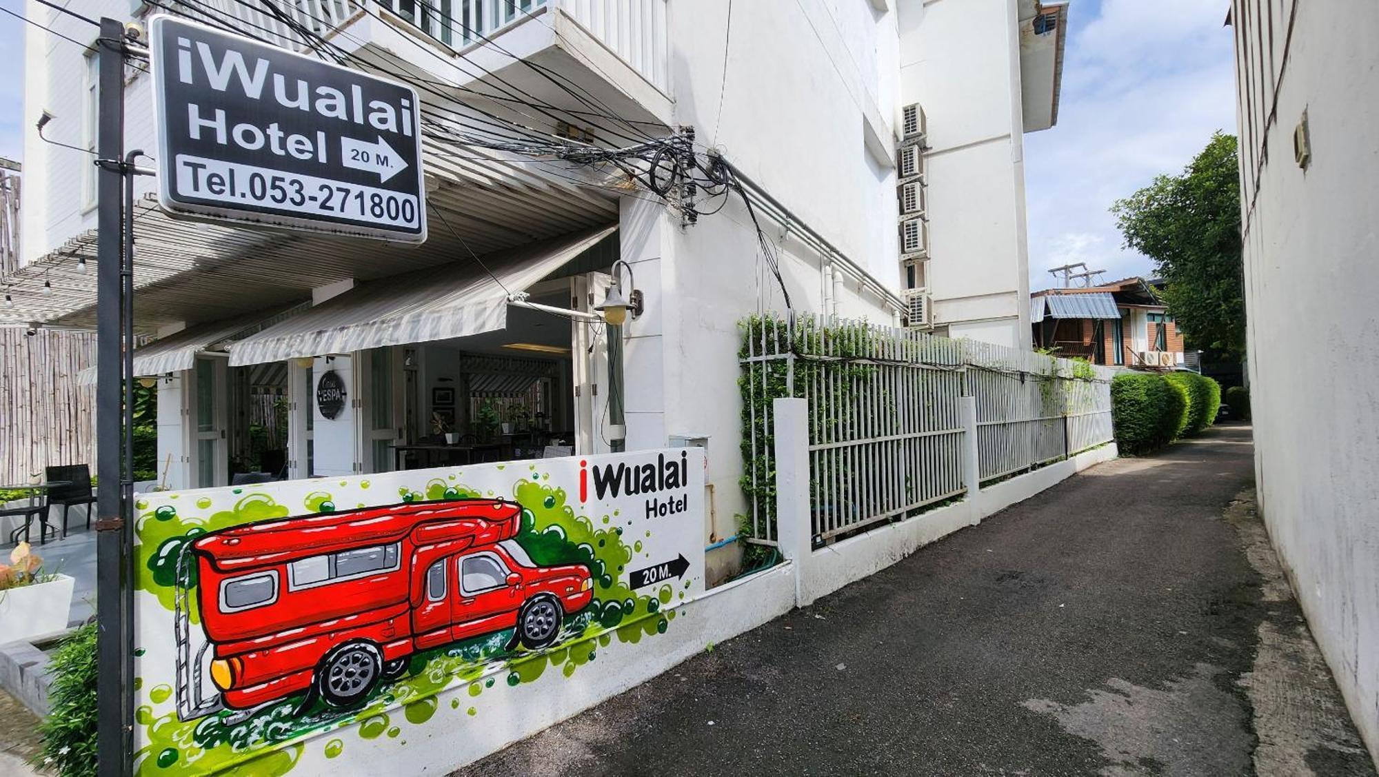 Iwualai Hotel Chiang Mai Exterior foto